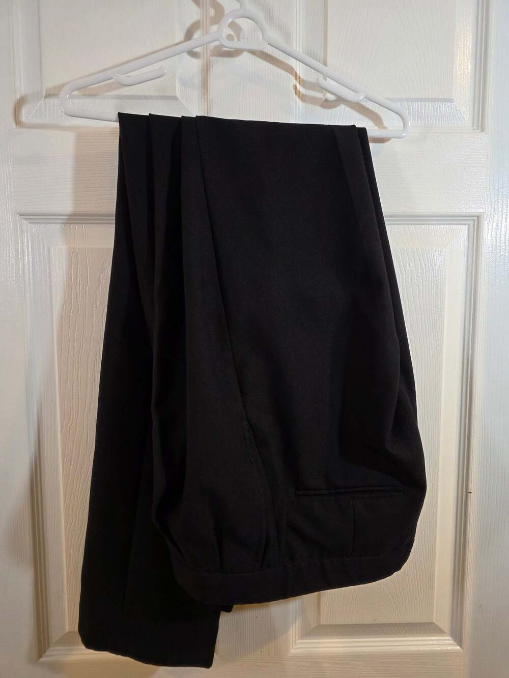 Honig's Black Wide Leg Pleated Trousers, Size 34R